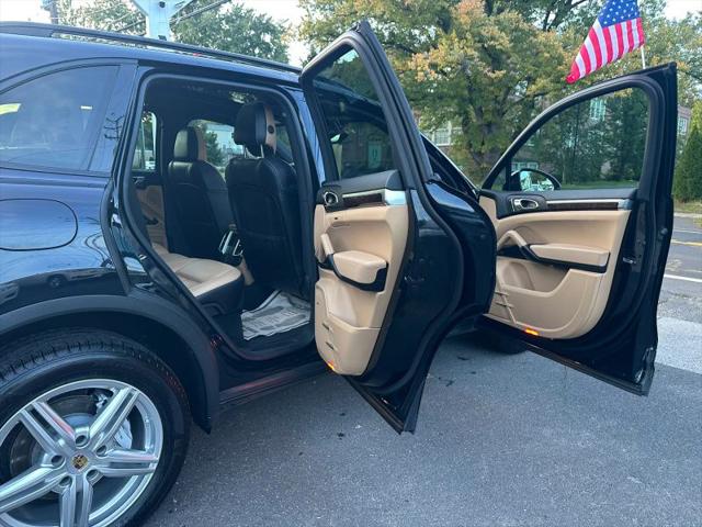 2017 Porsche Cayenne S