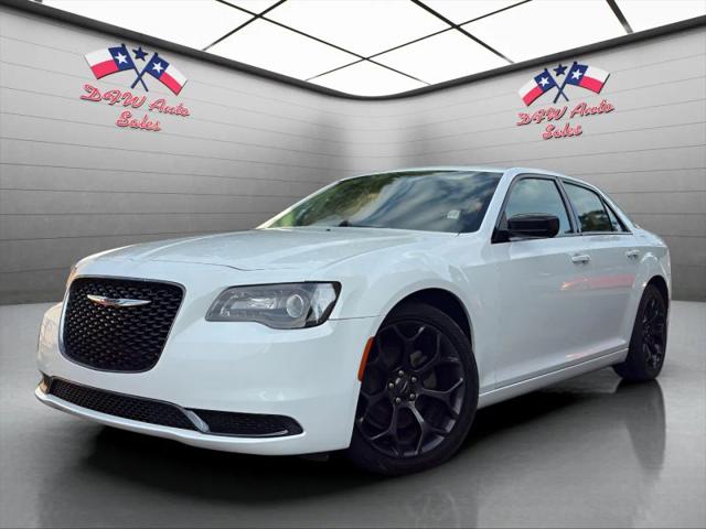2019 Chrysler 300 Touring for sale in Balch Springs, TX
