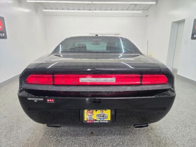 2012 Dodge Challenger SXT