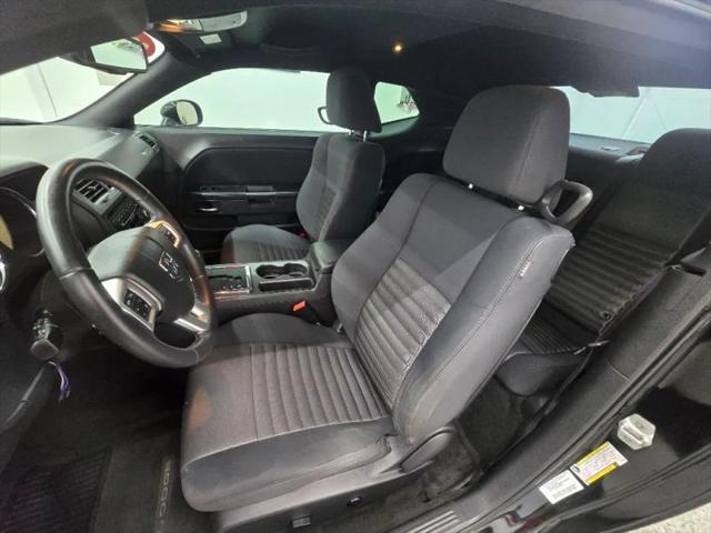 2012 Dodge Challenger SXT