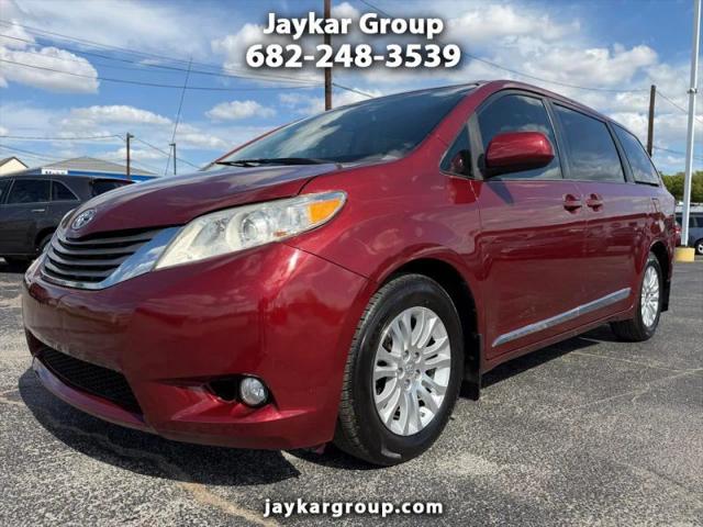 2012 Toyota Sienna XLE V6 8 Passenger for sale in Arlington, TX