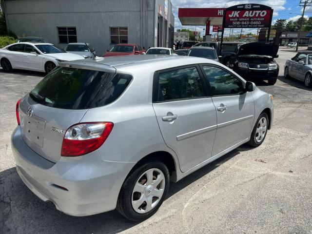 2009 Toyota Matrix Base