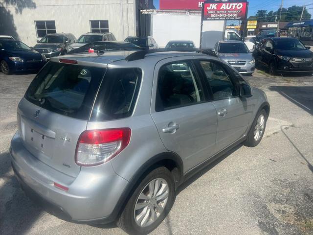 2010 Suzuki SX4 Technology