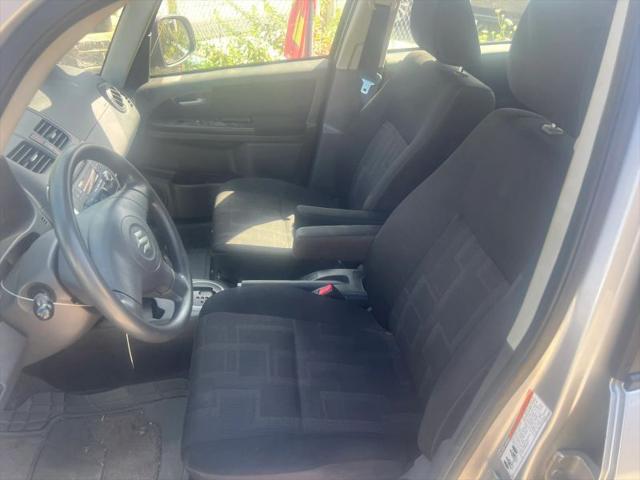2010 Suzuki SX4 Technology