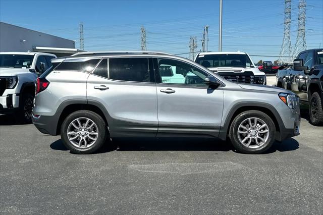 2024 GMC Terrain FWD SLT