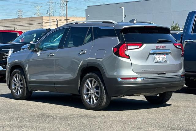 2024 GMC Terrain FWD SLT