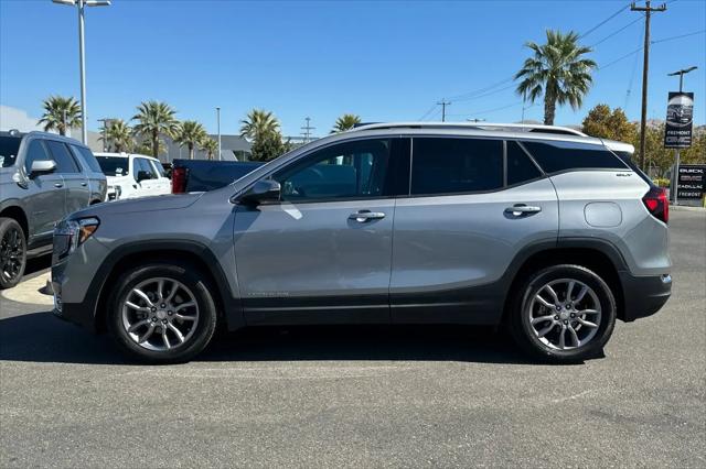 2024 GMC Terrain FWD SLT