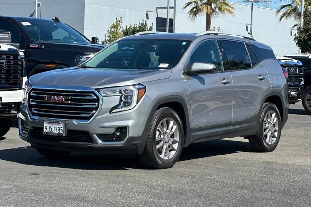 2024 GMC Terrain FWD SLT