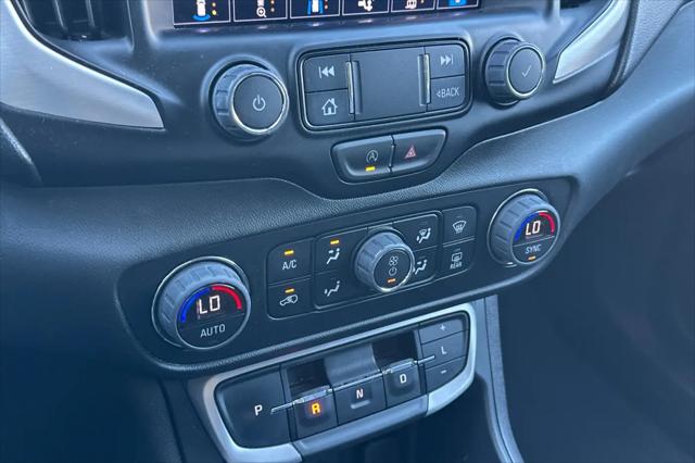 2024 GMC Terrain FWD SLT