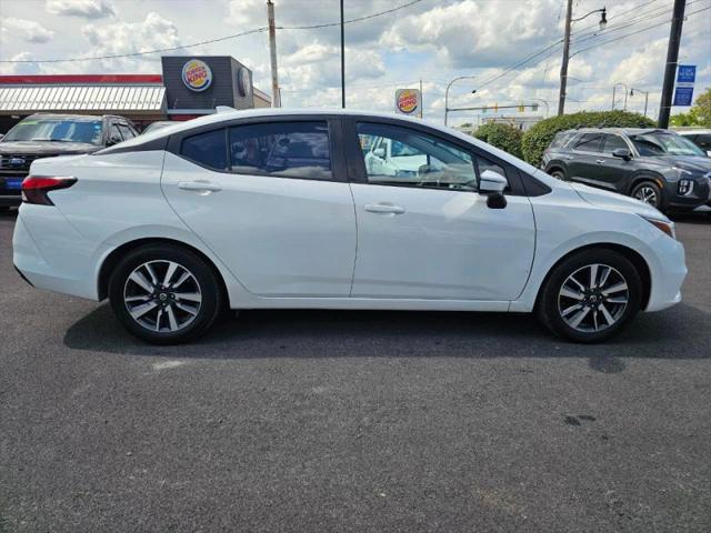 2021 Nissan Versa SV Xtronic CVT