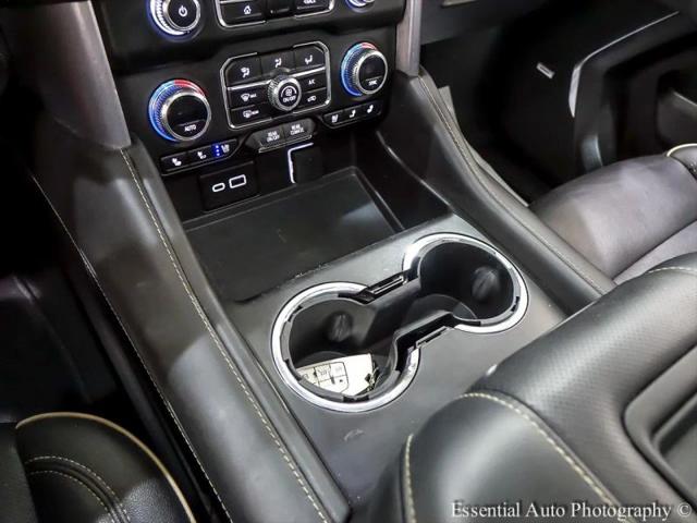 2023 GMC Yukon 4WD SLT