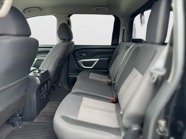 2021 Nissan Titan Crew Cab SV 4x4