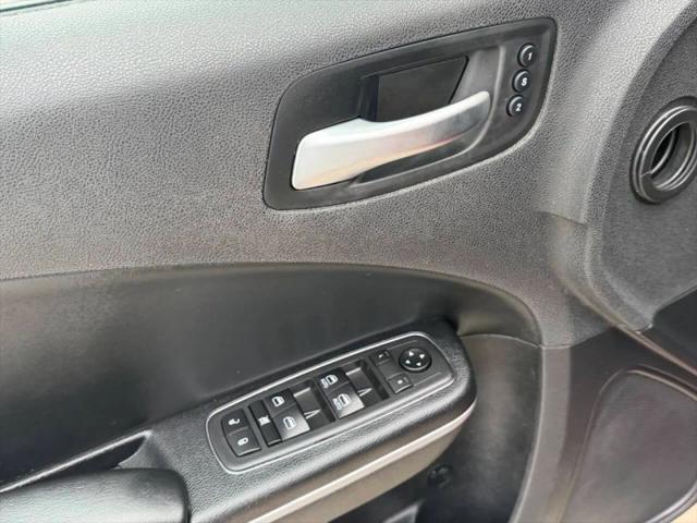 2020 Dodge Charger SXT RWD