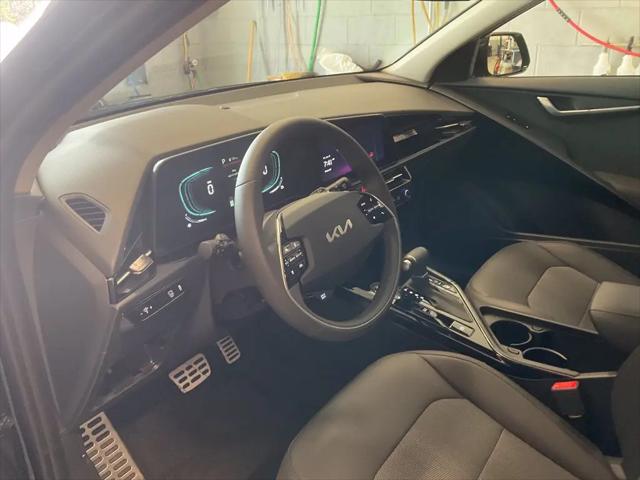 2025 Kia Niro EX Touring