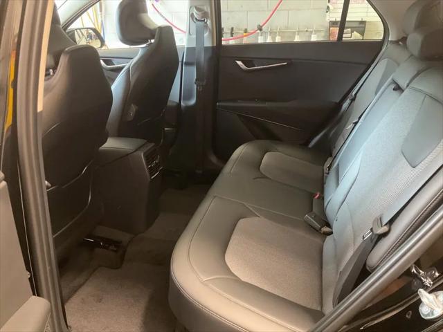 2025 Kia Niro EX Touring