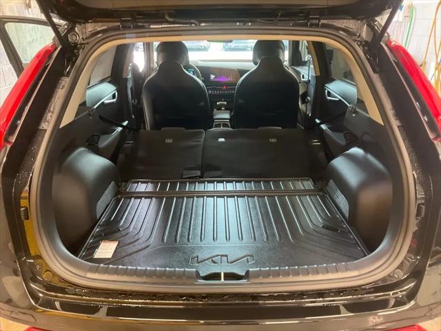 2025 Kia Niro EX Touring