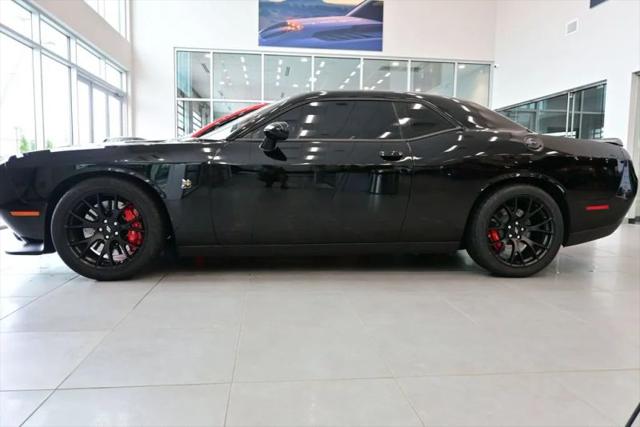 2018 Dodge Challenger 392 Hemi Scat Pack Shaker