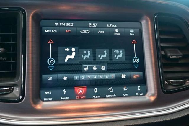 2018 Dodge Challenger 392 Hemi Scat Pack Shaker