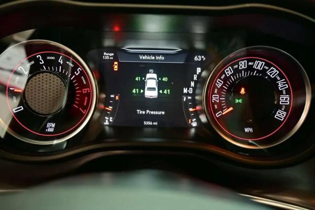 2018 Dodge Challenger 392 Hemi Scat Pack Shaker