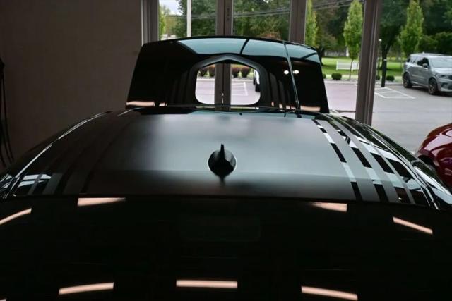 2018 Dodge Challenger 392 Hemi Scat Pack Shaker