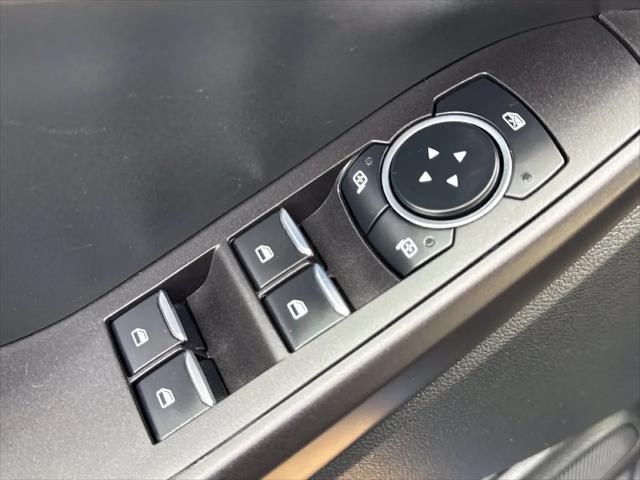 2023 Ford Explorer Base
