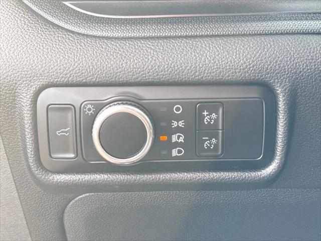 2023 Ford Explorer Base
