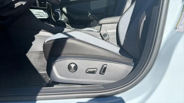 2027 Volkswagen Jetta SE