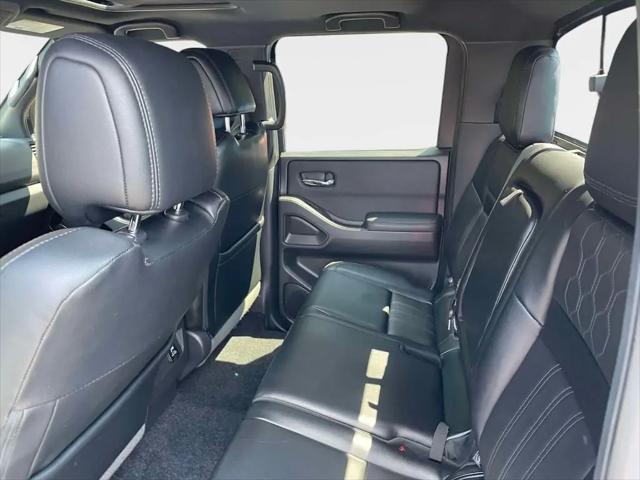 2022 Nissan Frontier Crew Cab PRO-4X 4x4