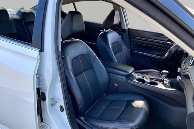 2021 Nissan Altima SR Intelligent AWD