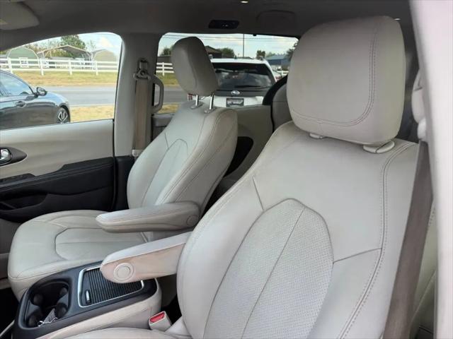 2021 Chrysler Pacifica Touring L