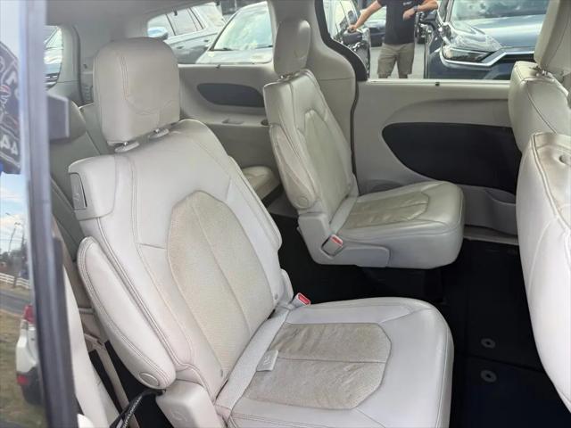 2021 Chrysler Pacifica Touring L