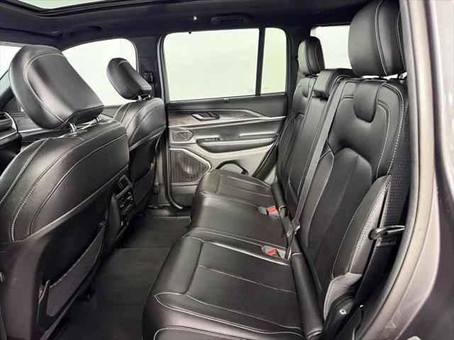 2024 Jeep Grand Cherokee Limited 4x2