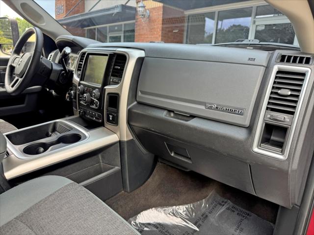 2017 Ram 3500 Big Horn Crew Cab 4x4 8 Box
