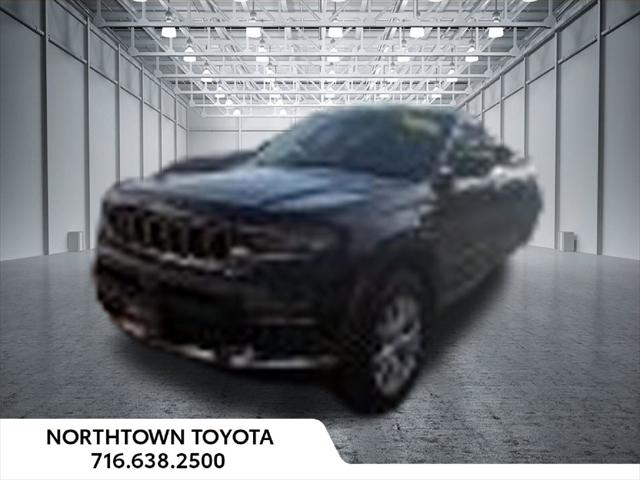 2023 Jeep Grand Cherokee L Limited 4x4 for sale in Amherst, NY