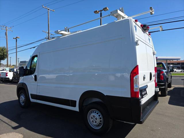 2024 Ram ProMaster 2500 Cargo Van Tradesman High Roof 136 WB w/Pass Seat
