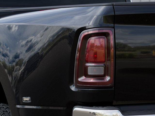 2027 Ram 3500 3500 Tradesman Crew Cab 4x4 8 Box