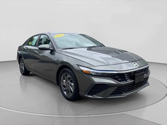 2024 Hyundai Elantra Hybrid Blue for sale in Auburn, MA
