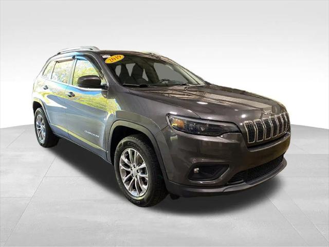 2019 Jeep Cherokee Latitude Plus 4x4 for sale in Benton Harbor, MI