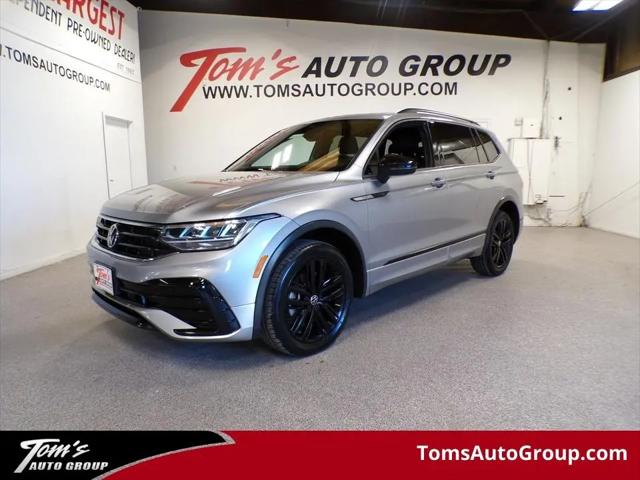 2022 Volkswagen Tiguan 2.0T SE R-Line Black for sale in Des Moines, IA