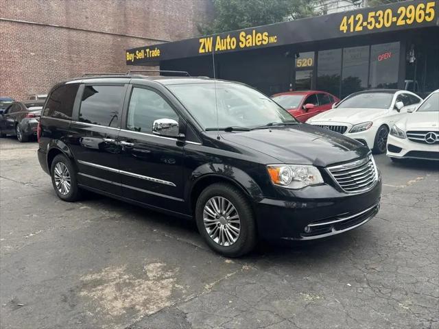 2014 Chrysler Town & Country Touring-L for sale in Munhall, PA