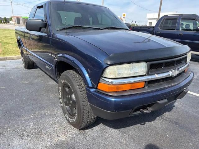 2003 Chevrolet S-10 LS for sale in Owensboro, KY