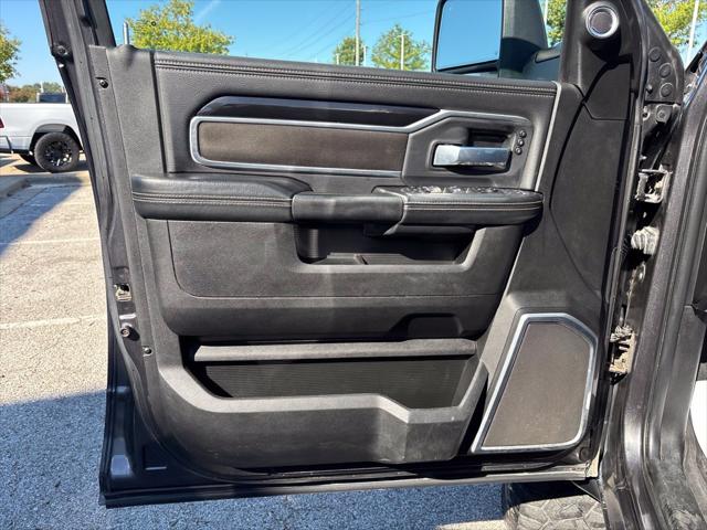 2023 Ram 3500 Laramie Crew Cab 4x4 8 Box