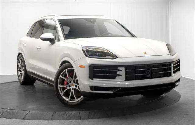 2025 Porsche Cayenne S for sale in Barrington, IL