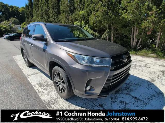 2018 Toyota Highlander SE for sale in Johnstown, PA