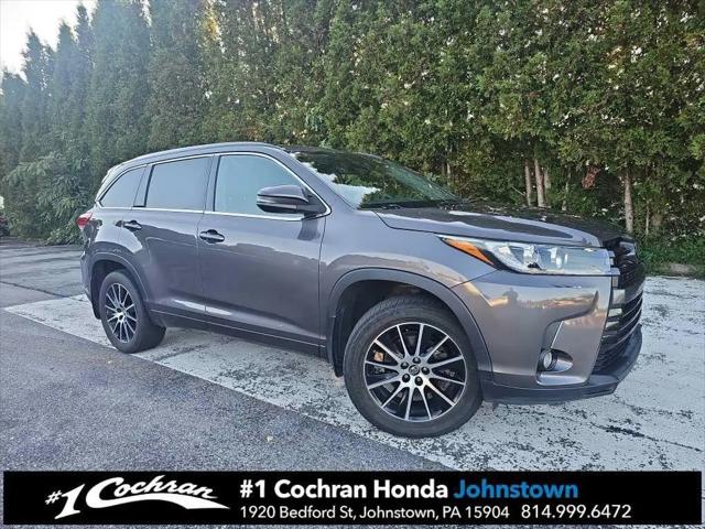 2018 Toyota Highlander SE for sale in Johnstown, PA