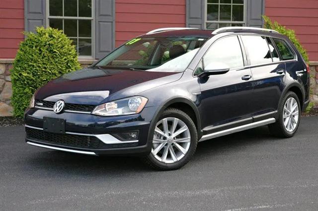 2017 Volkswagen Golf Alltrack TSI S for sale in Strasburg, PA