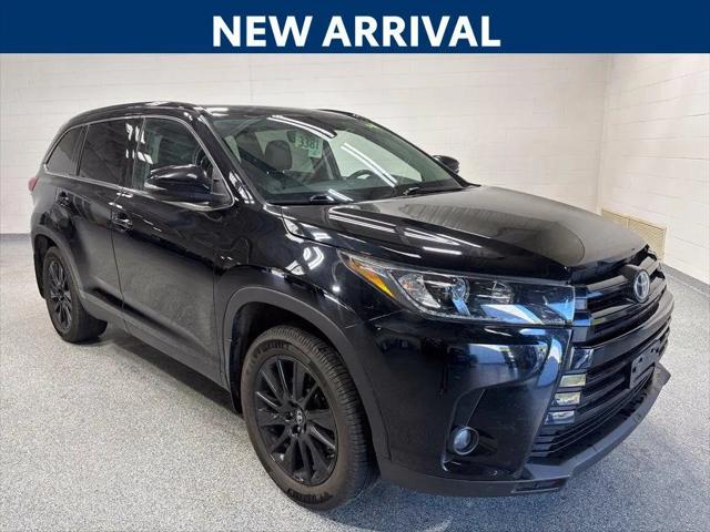 2019 Toyota Highlander SE for sale in Chilton, WI