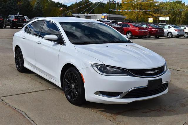 2015 Chrysler 200 Limited for sale in Sandusky, MI