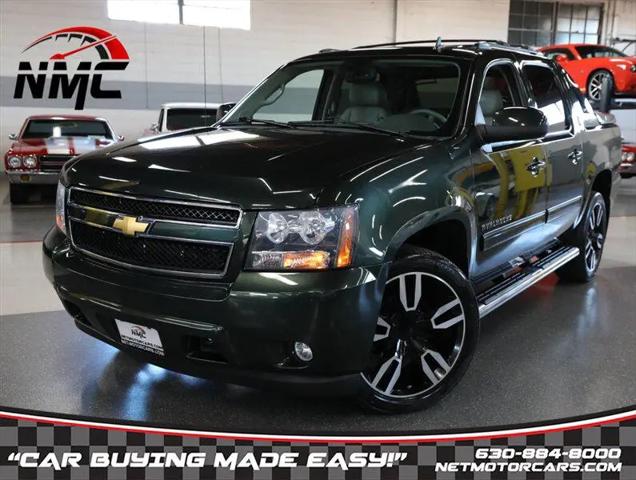 2013 Chevrolet Avalanche LT for sale in Addison, IL