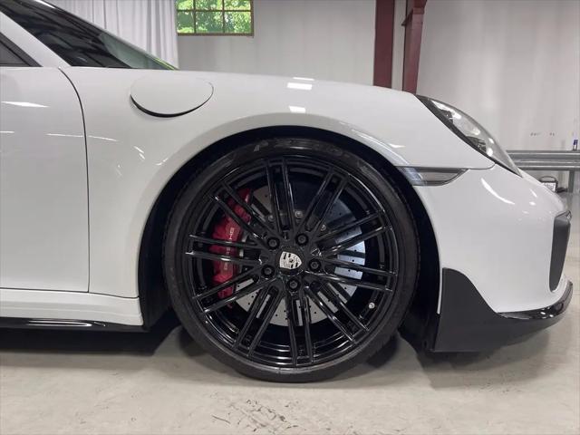 2019 Porsche 911 Turbo